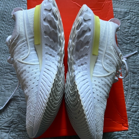 Nike infinity react fly knit - Picture 3 of 5